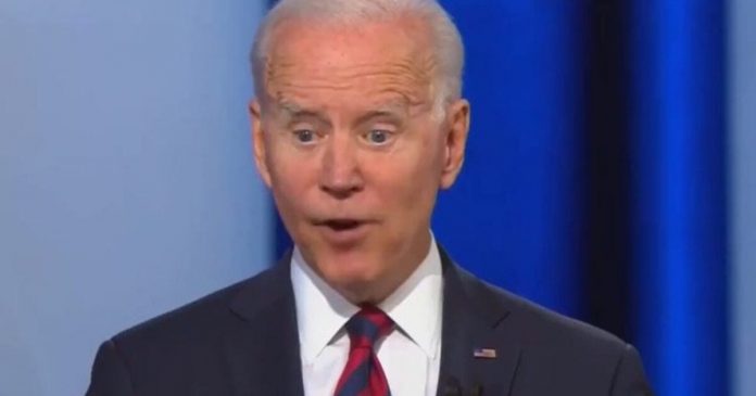 biden-tells-howard-stern-he-received-“very-salacious-pictures”-from-women-when-he-was-a-senator-in-the-70s-that-he-handed-to-secret-service–-senators-don’t-have-secret-service!-(audio)