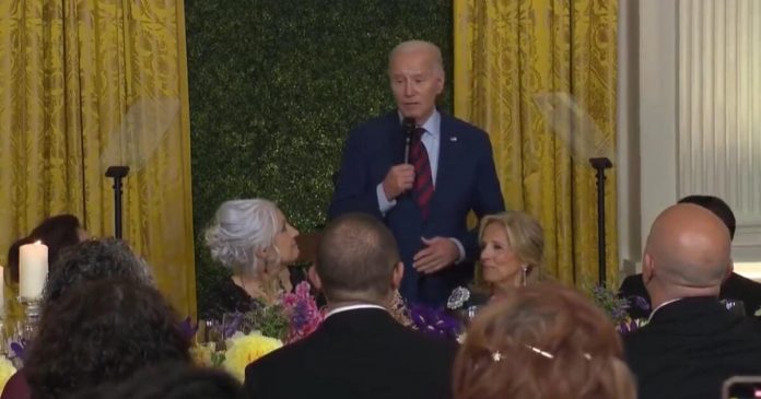 joe-biden-crashes-dr.-jill’s-white-house-dinner-party-for-teachers,-takes-microphone,-lies-about-being-a-professor-at-upenn-(video)