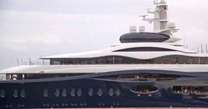 take-a-look-at-the-$300-million-superyacht-of-‘climate-change’-activist-mark-zuckerberg-(video)