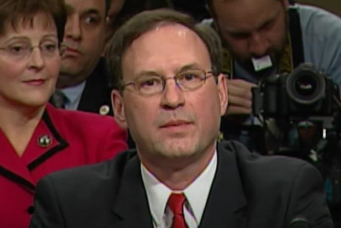 liberals-are-smearing-alito-with-upside-down-flag-story–-here’s-the-real-point