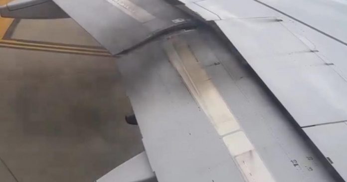 simply-in:-united-plane-engine-catches-fire-just-before-takeoff-at-chicago’s-o’hare-airport-(video)