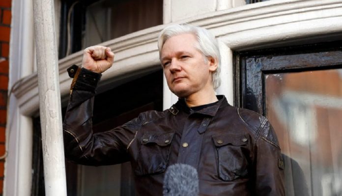 donald-trump-says-he-will-give-‘serious-consideration’-to-pardoning-julian-assange