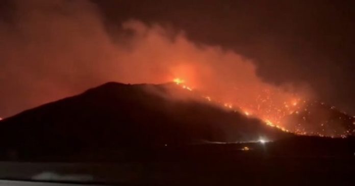 over-12,000-acres-near-los-angeles-is-on-fire-—-more-than-1,200-people-evacuated-so-far-(videos)