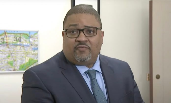 manhattan-da-alvin-bragg-drops-all-charges-against-nearly-all-columbia-protesters-to-focus-on-his-political-vendettas