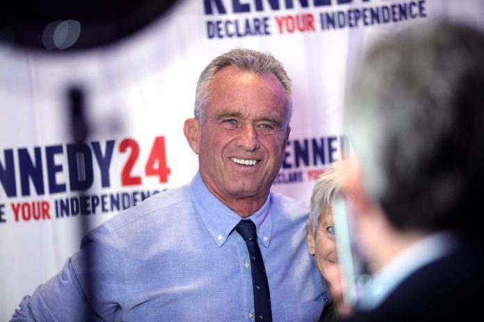 breaking:-rfk-jr.-has-officially-withdrawn-from-the-presidential-ballot-in-arizona