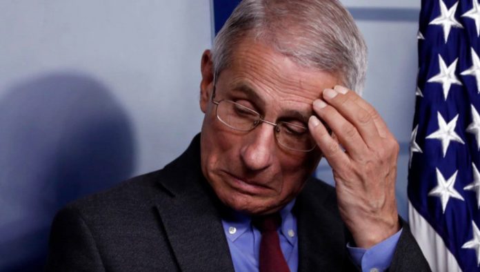 dr.-anthony-fauci-hospitalized-for-six-days-with-west-nile-virus,-now-recovering-at-home