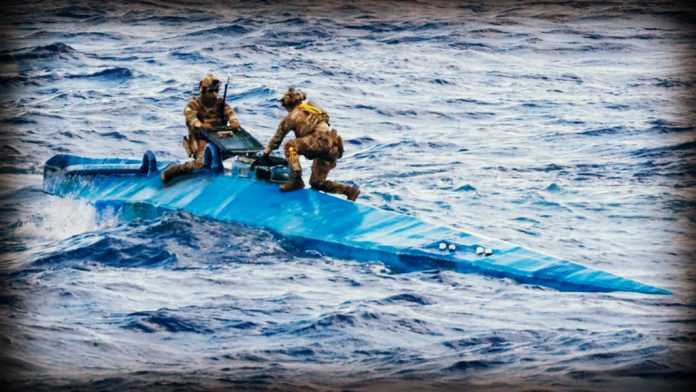 joint-operation-in-the-caribbean-sea-by-us-coast-guard-and-uk-royal-navy-seize-millions-in-cocaine-from-a-‘narco-sub’