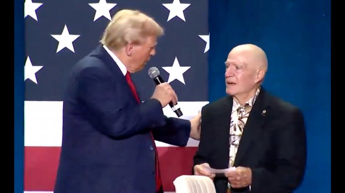 president-trump-shares-special-moment-with-veteran-who-gave-him-the-purple-heart-he-received-from-service-in-vietnam