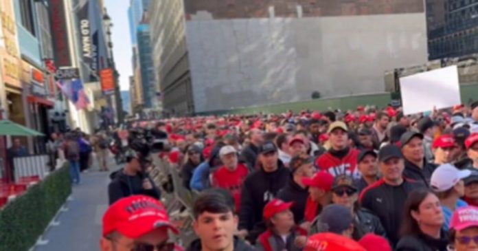 trump-supporters-at-msg-rally-say-new-york-is-in-play:-‘we-are-the-majority!’