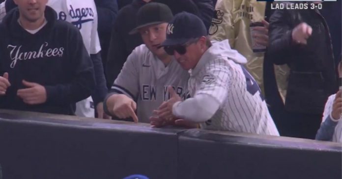 two-yankees-fans-ejected-from-world-series-game-after-brazenly-interfering-with-play