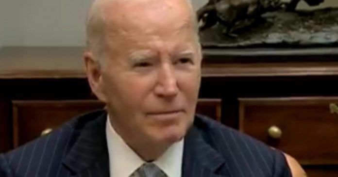 democrats-and-activists-are-urging-joe-biden-to-hand-out-more-student-loan-debt-‘forgiveness’-before-he-leaves-office