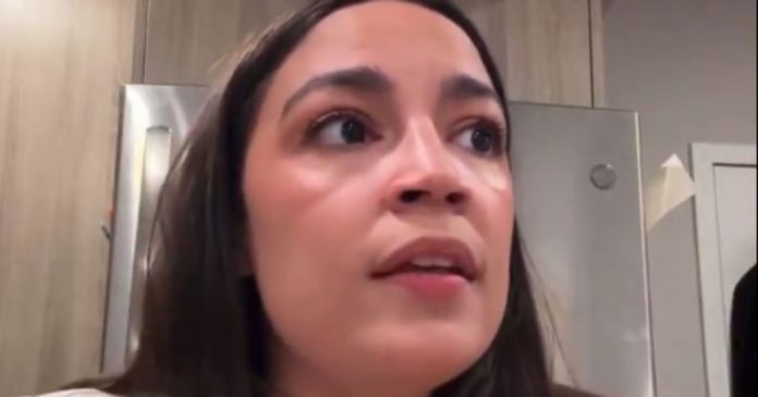 what-a-shame:-aoc-loses-bid-to-lead-powerful-house-oversight-committee