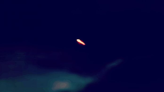 tourists-at-disney-world-in-orlando-puzzled-by-glowing-red-aerial-phenomena-streaking-across-the-evening-sky-–-drone,-ufo-or-spacex-rocket?