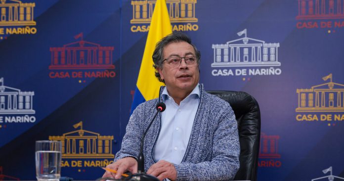 winning!-colombian-president-gustavo-petro-urges-all-his-country’s-illegal-aliens-to-return-home-‘immediately’