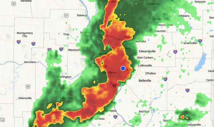 tornadoes-reported-near-st-louis-and-1.5-inch-size-hail-balls!-–-severe-storm-and-tornado-warnings