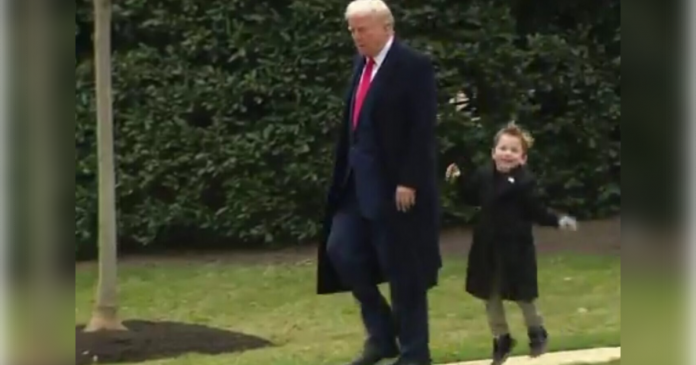 little-x-musk-steals-hearts-walking-with-president-trump-to-marine-one