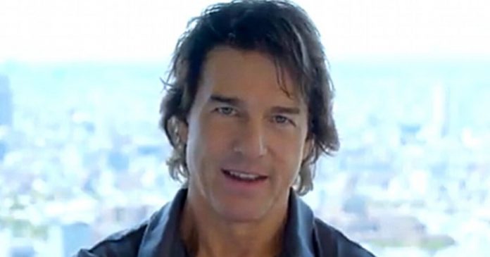 watch:-tom-cruise-expertly-shuts-down-journalist-trying-to-ask-gotcha-question-about-trump-(video)