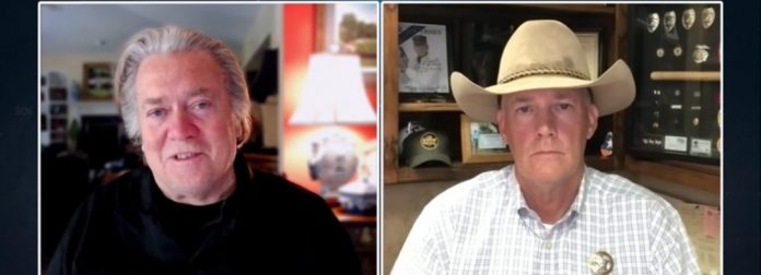 war-room’s-steve-bannon-and-texas-sheriff-roy-boyd-discuss-the-importance-of-cooperating-with-federal-government-on-deportations-(video)