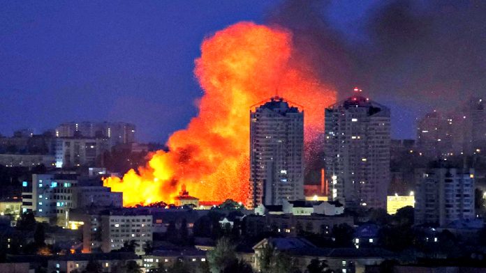 russian-massive-‘retaliation’-air-raid-campaign-continues-unabated-for-a-second-night-–-trump-says-ukraine-‘gave-putin-a-reason-to-go-in-and-bomb-the-hell-out-of-them’-(videos)