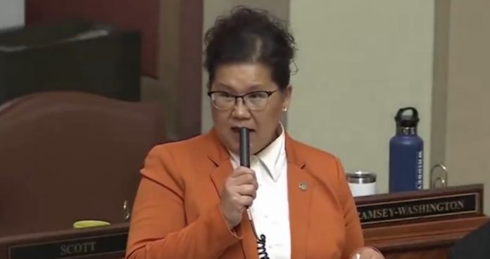 citizens-call-for-ice-to-arrest-democrat-minnesota-state-rep.-after-she-admits-to-being-an-illegal-alien-in-shocking-house-floor-speech-(video)