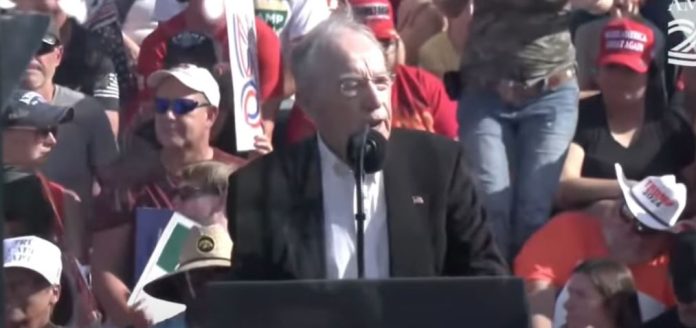 sen.-grassley-promises-to-expose-everyone-from-the-opposition-who-attempted-to-impeach-and-jail-trump-for-eight-years-(video)